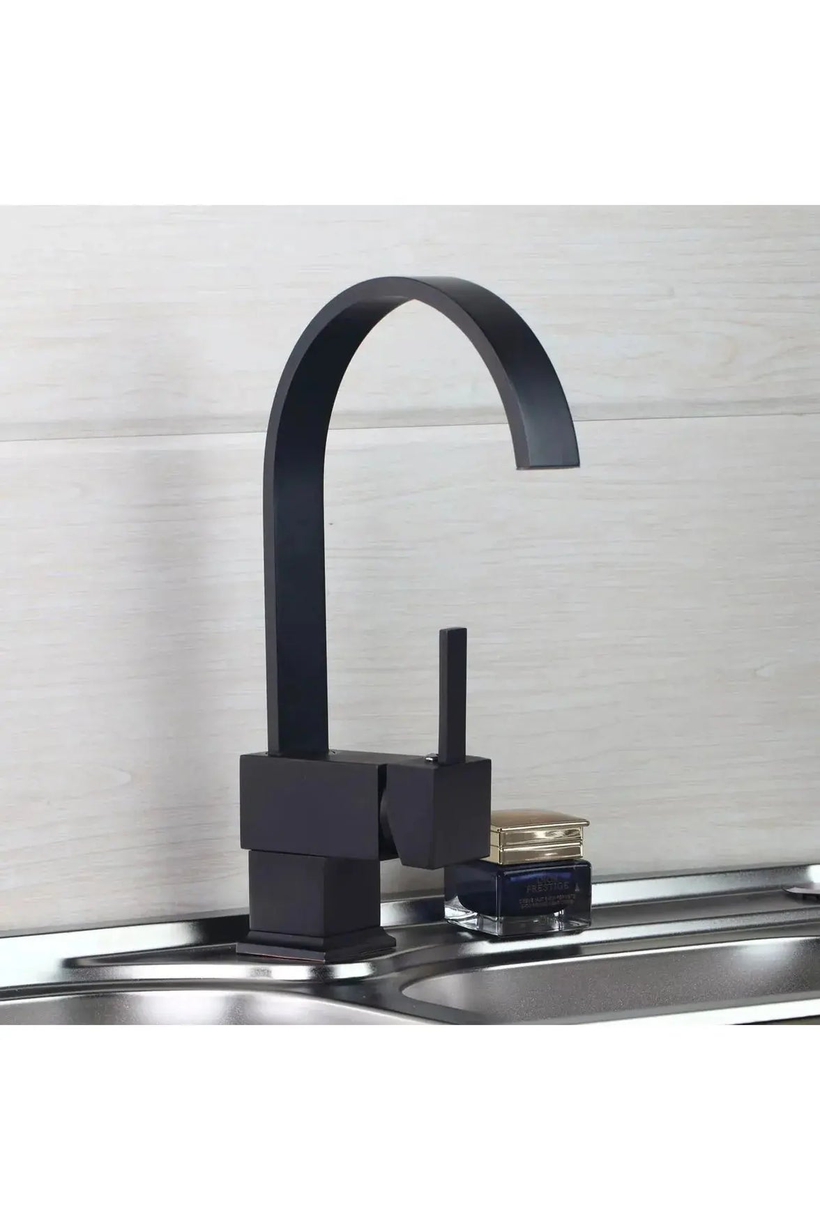 Sardıcı Şelale Mutfak Eviye Bataryası Çift Su Girişli 5 Yıl Garantili Bütün Eviyelere Uyumlu sardıcı