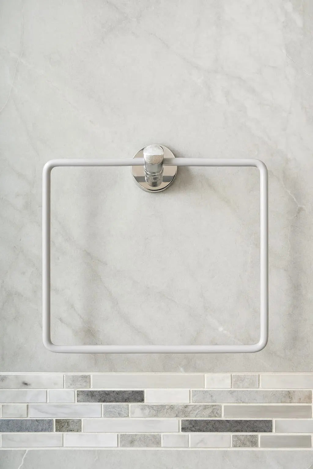 Banyo Havluluğu Duvara Sabitlemeli  Askılı Havluluk