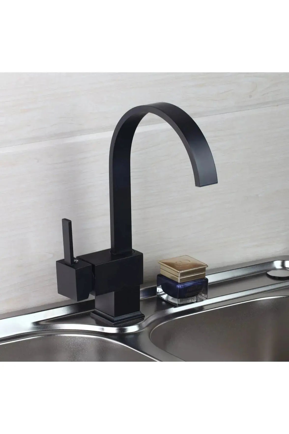 Sardıcı Şelale Mutfak Eviye Bataryası Çift Su Girişli 5 Yıl Garantili Bütün Eviyelere Uyumlu sardıcı