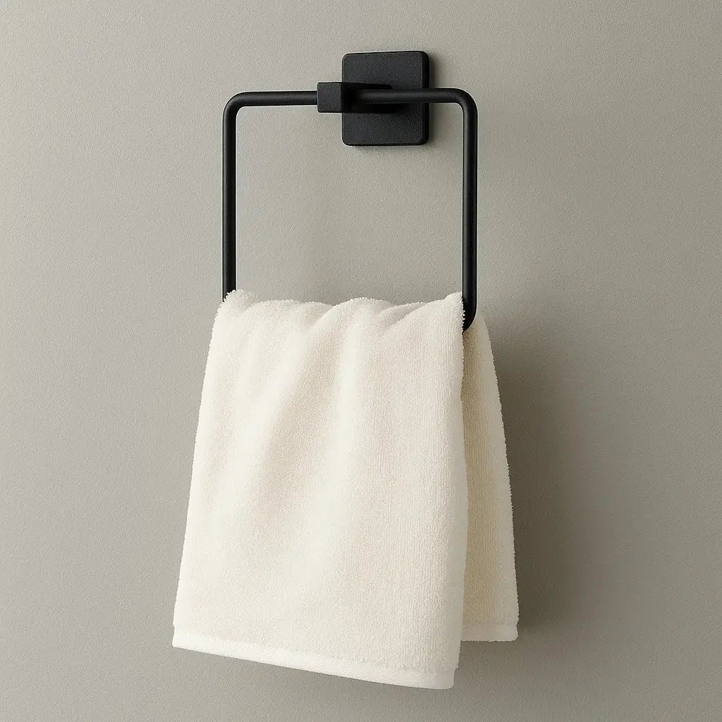 Havluluk Kare Yapışkanlı Siyah Havluluk Basit Montaj 