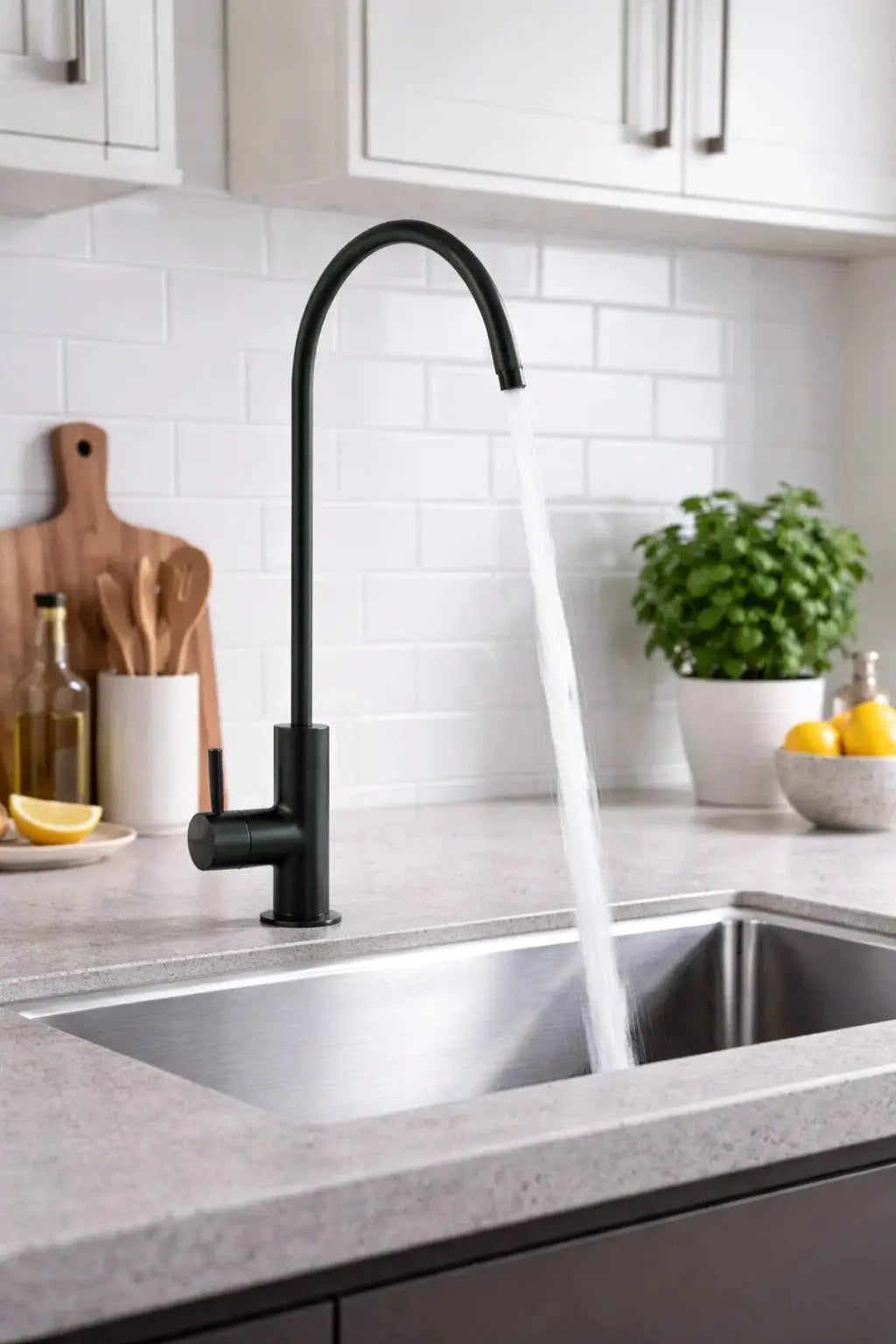 Sardıcı Siyah Arıtma Suyu Musluğu sardıcı