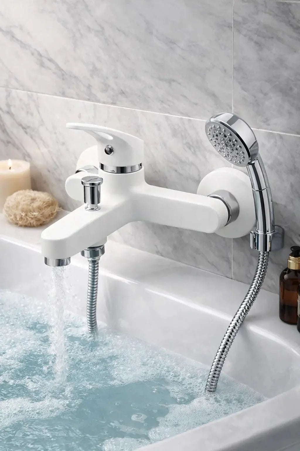 Blanco Serisi Beyaz Banyo Bataryası Pürüzsüz Kaplama Sardıcı